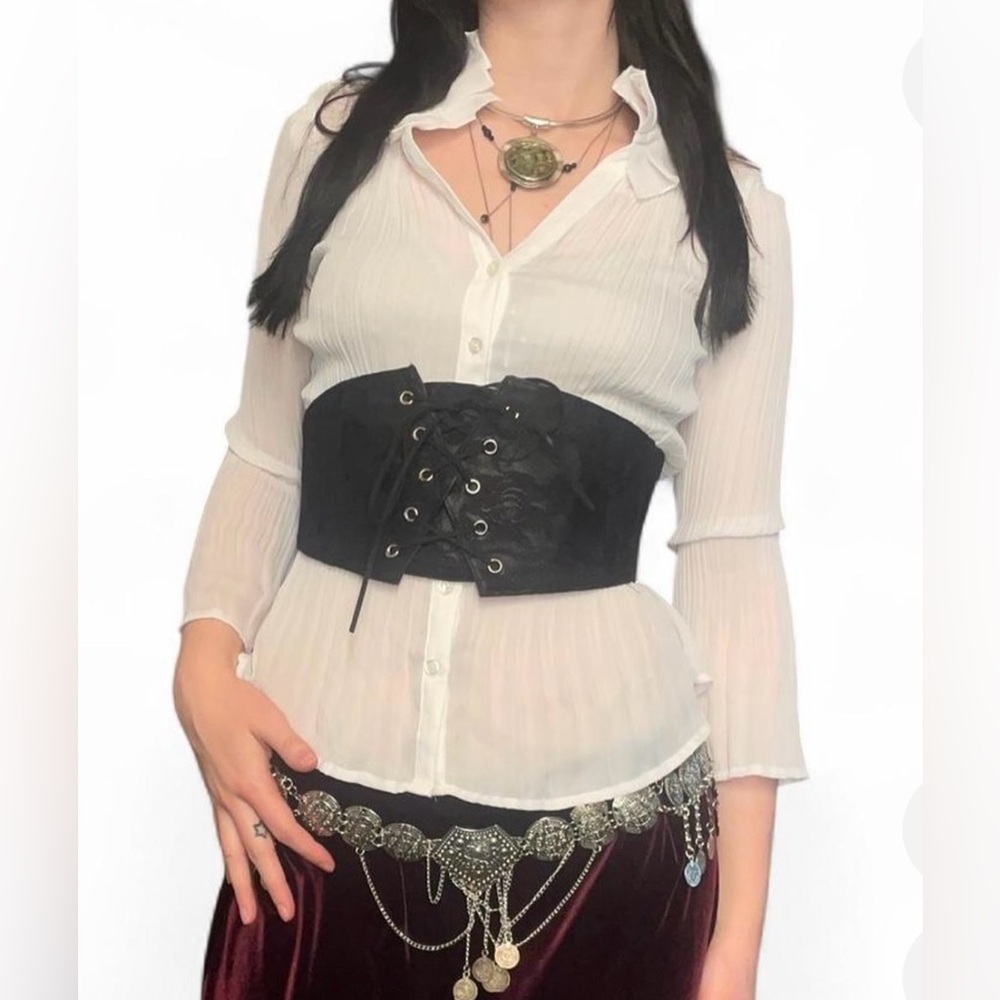 SOLD ! white pirate ruffled corporate top with flared quarter length sleeves